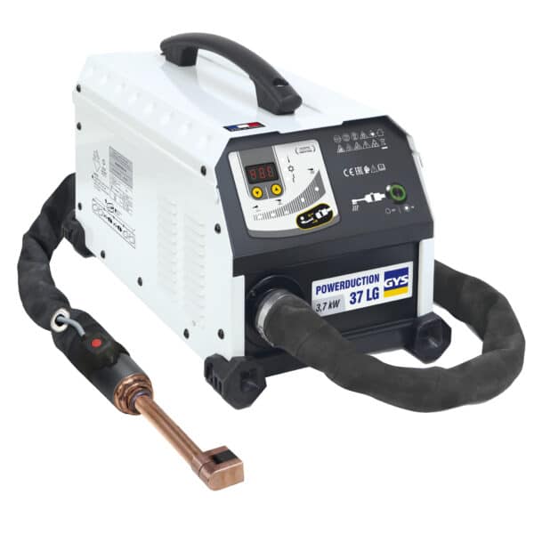En vit Induktionsvärmare GYS Powerduction 37LG med digital display och kontrollpanel, svart handtag ovanpå, och svart flexibel slang med ett kopparvärmeelement monterat.