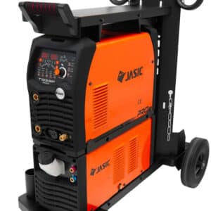 Orange Jasic TIG 315 AC/DC Pulse MultiWave vattenkyld med vagn på svart stativ med hjul, med digital kontrollpanel och olika kontakter.