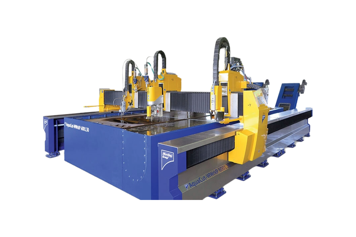En stor industriell CNC-maskin med flera robotarmar och skärverktyg, främst i blå och gula färger, designad för exakta bearbetningsuppgifter.