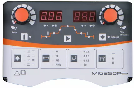 En närbild av kontrollpanelen på en JASIC Compact MIG 250 Puls JM-250P svetsmaskin, med två stora vred, en digital display och olika svetsinställningar och alternativ märkta med text och symboler.