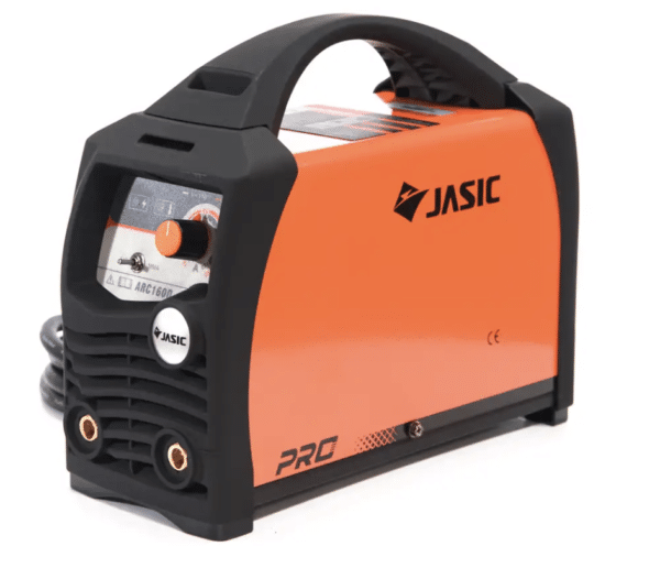 En orange och svart JASIC PRO ARC 160 PFC MMA Strömkälla JA-160PFC svetsmaskin med handtag på ovansidan, kontrollpanel framtill, och kablar som sticker ut bakifrån. Modellnamnet "ABC160" är synligt på kontrollpanelen.