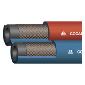 Närbild av två TVILLINGSLANG 6MM AC/OX -CODAN industrislangar, en i rött och den andra i blått, som visar utskärningar av deras inre flätade strukturer.