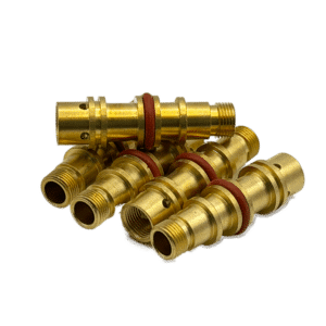 Fem Munstycksfästen för Quartz-TIG-kit stora linde, som säljs i 5-pack, visas mot en vit bakgrund. Mässingskopplingarna har gängade ändar, O-ringar av rött gummi och är försedda med spår och borrade hål.